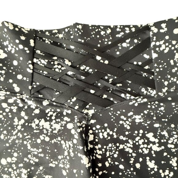 Fabletics PowerHold High-Waisted Black & White Splatter Bike Shorts With Crisscr - Picture 3 of 5